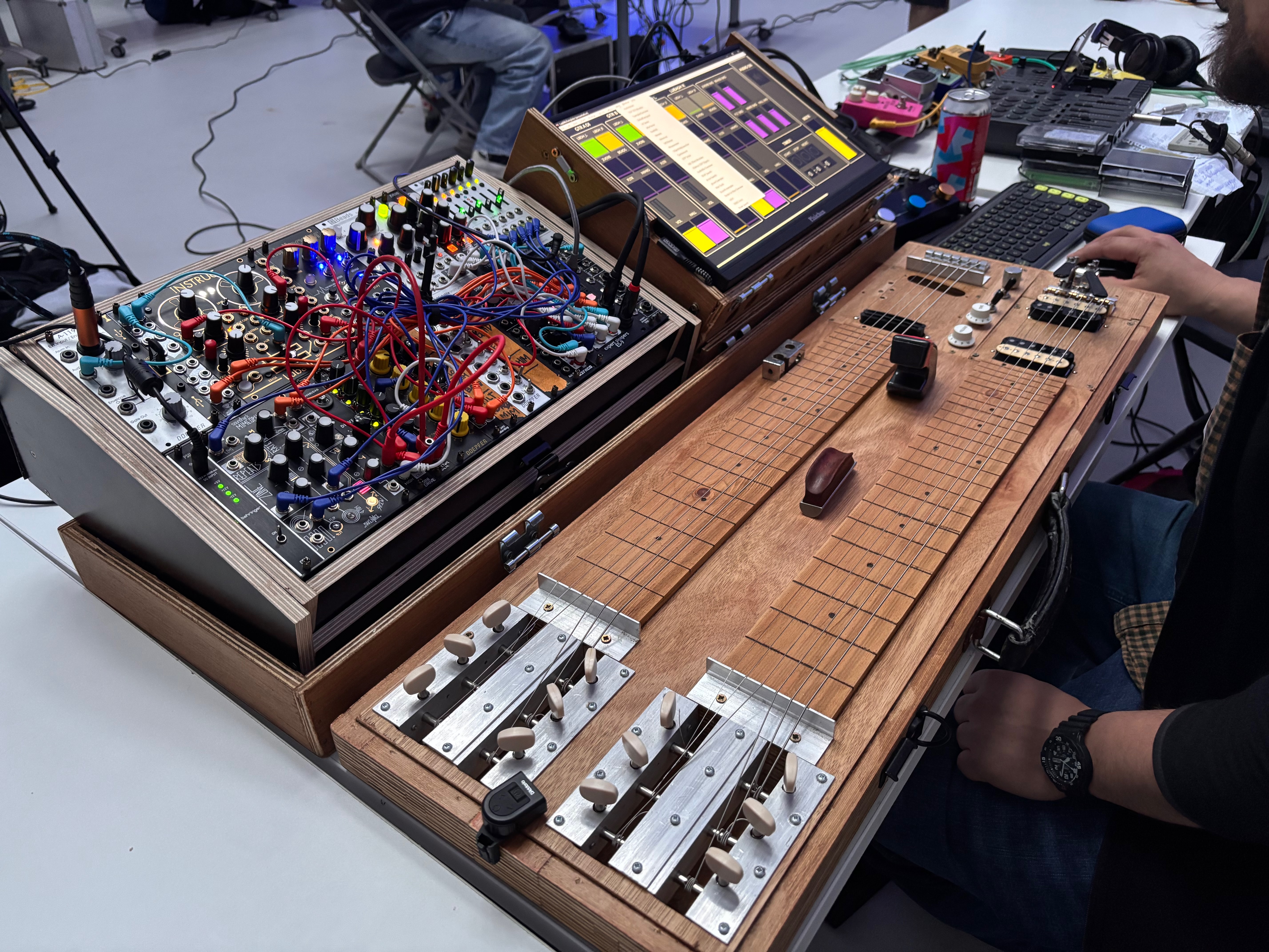 PrototypeConsoleLapsteel