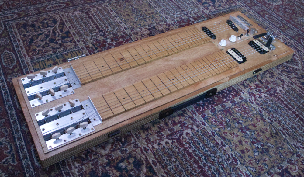 Prototype Console lapsteel - 'The Mat-Steel Console'
