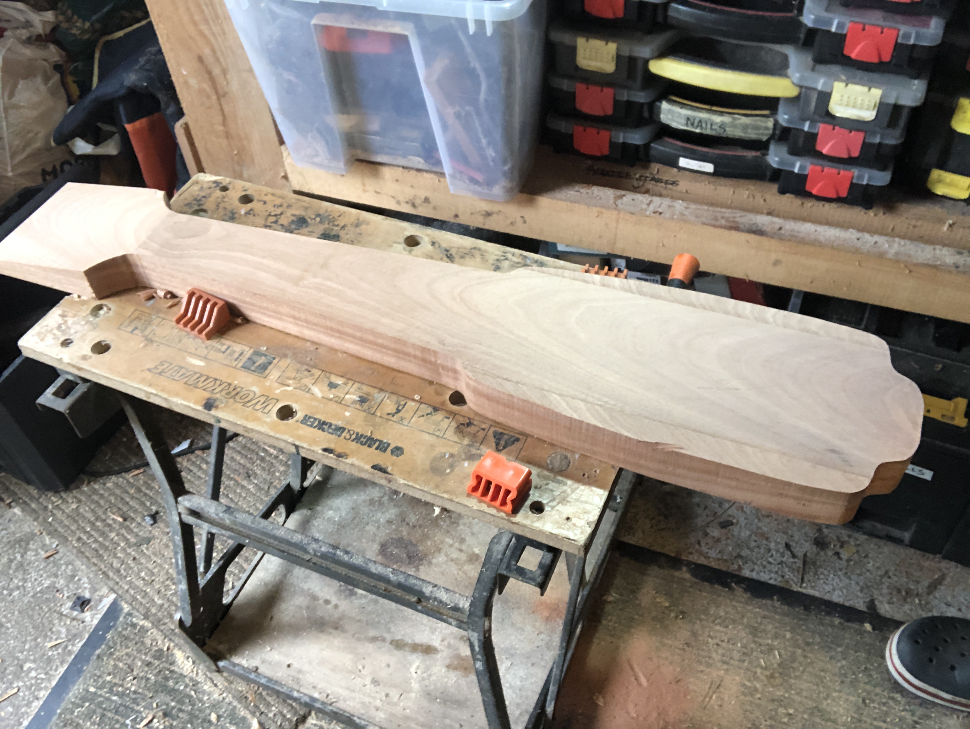 Lapsteel Guitar build 1